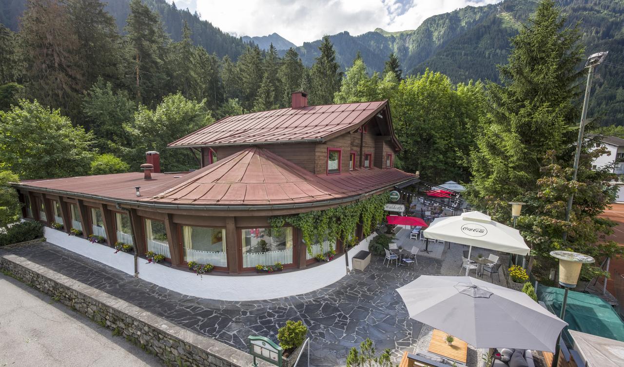 Gasthof Restaurant Waldcafe Mayrhofen Exterior photo